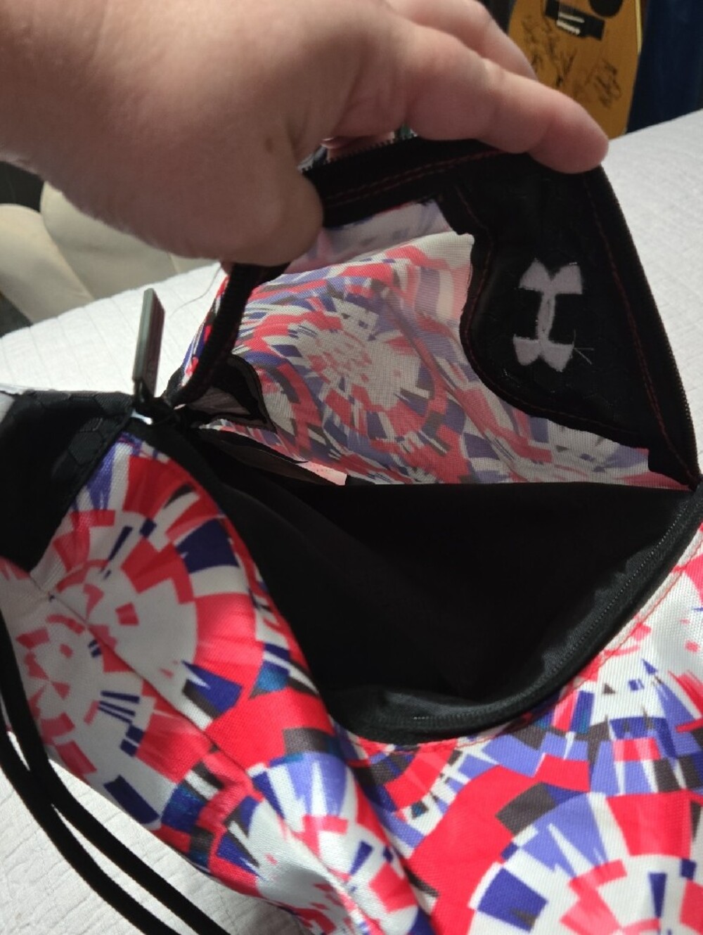 Under Armour Pink & Purple Splatter Pattern Drawstring Backpack - Picture 3 of 6